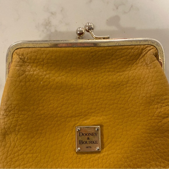 Dooney & Bourke - Camel/ Mustard Leather Coin Purse with Kiss-Lock Closure - Picture 9 of 13